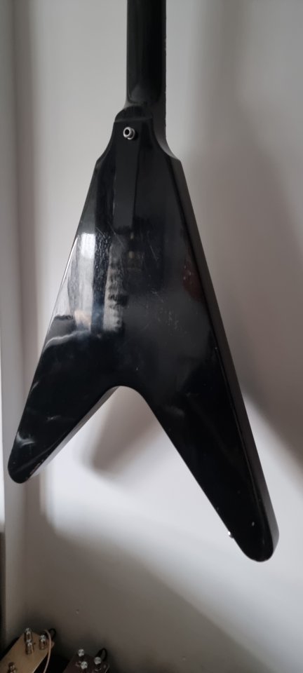 Gibson Flying V Negra 2011 de segunda mano · Foto 6 de 6 · Madrid · 1550 €