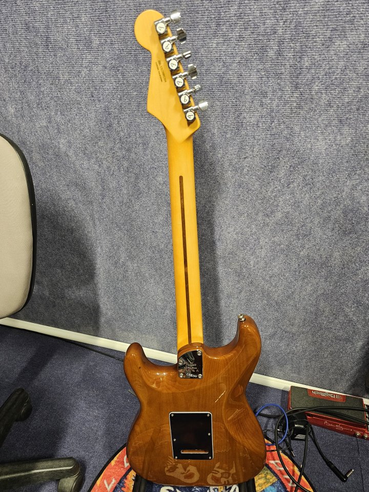 Fender Stratocaster American Ultra Luxe Tiger Eye