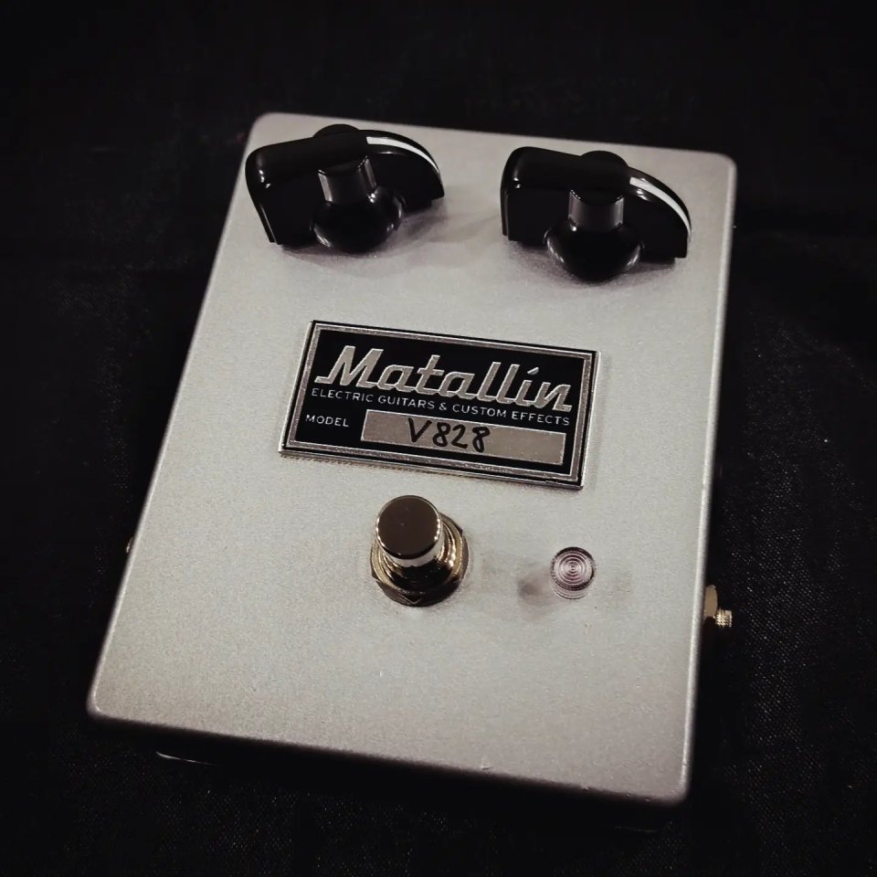 Matallín Réplica Tone Bender V828 de segunda mano · Foto 3 de 4 · Valencia · 150 €