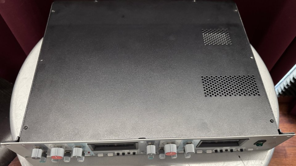 AMEK 9098 Dual Compressor – Rupert Neve original – Muy poco uso de segunda mano · Foto 5 de 10 · Barcelona · 2450 €