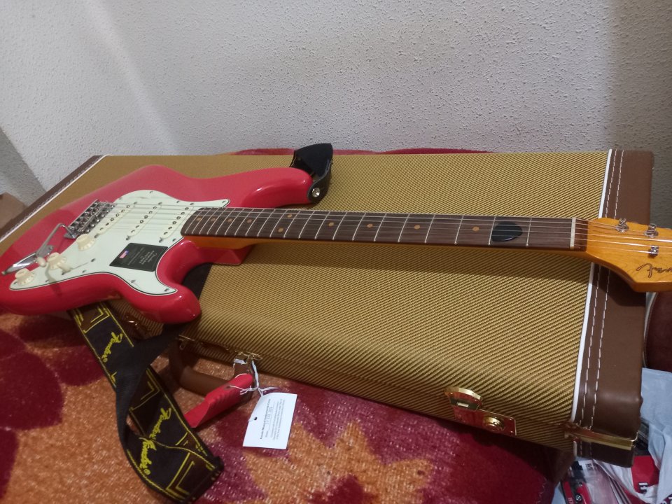 Fender Stratocaster AV II Fiesta Red 1961