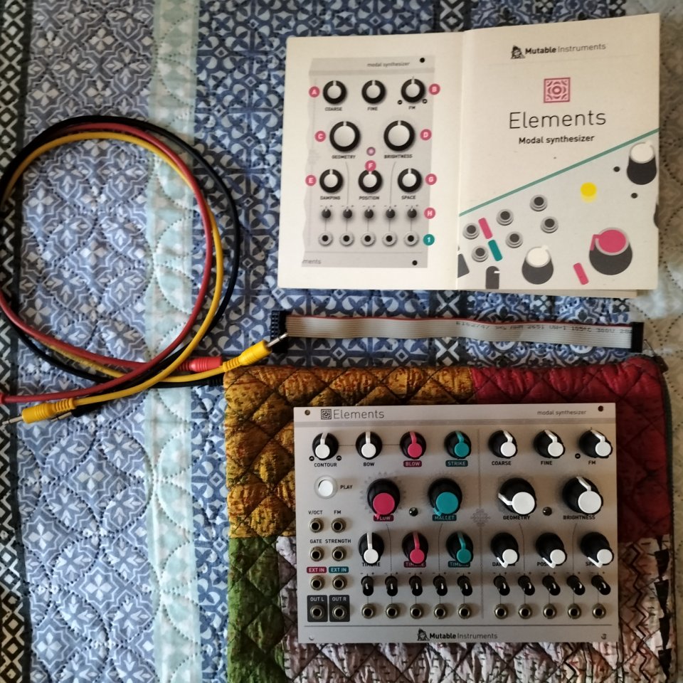 Mutable Instruments Elements + Power case + módulo power de segunda mano · Foto 2 de 6 · Asturias · 560 €