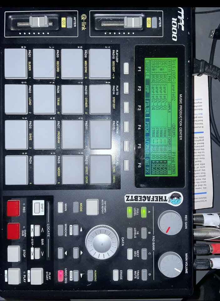 AKAI MPC 1000