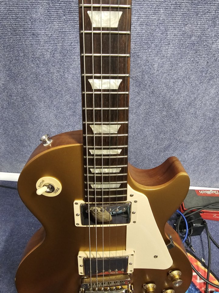 Gibson Les Paul Tribute