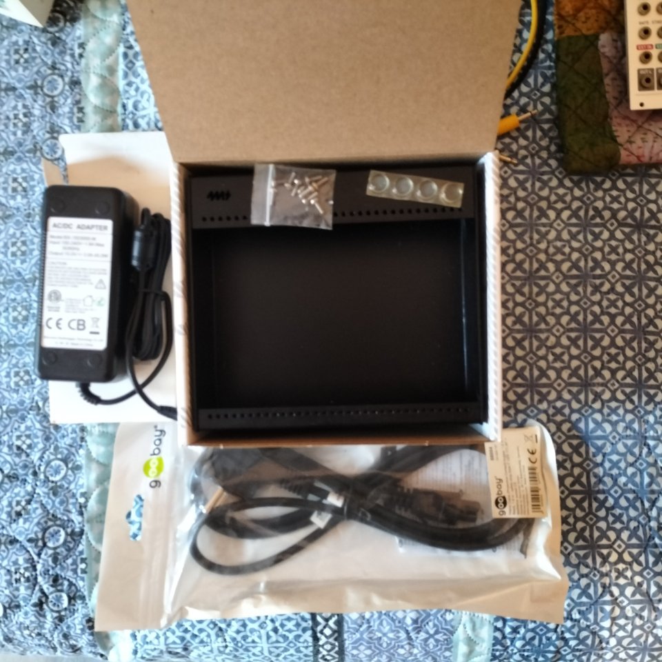 Mutable Instruments Elements + Power case + módulo power de segunda mano · Foto 5 de 6 · Asturias · 560 €