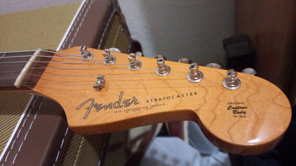 Fender Stratocaster AV II Fiesta Red 1961