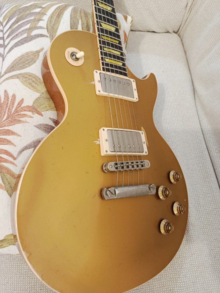 Gibson les paul Classic 1960 2004' Bullion Gold 'Trastes nuevos' de segunda mano · Foto 1 de 10 · Cantabria · 1650 €