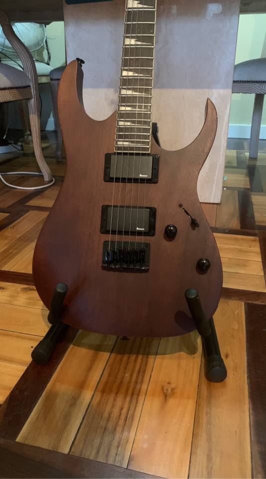 Ibanez GIO GRG121DX-WNF + ampli Vox + soporte de segunda mano · Foto 2 de 7 · Madrid · 200 €