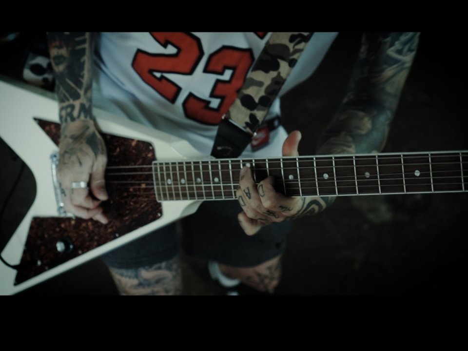 Golpeador y Emg 81 nueva con envio