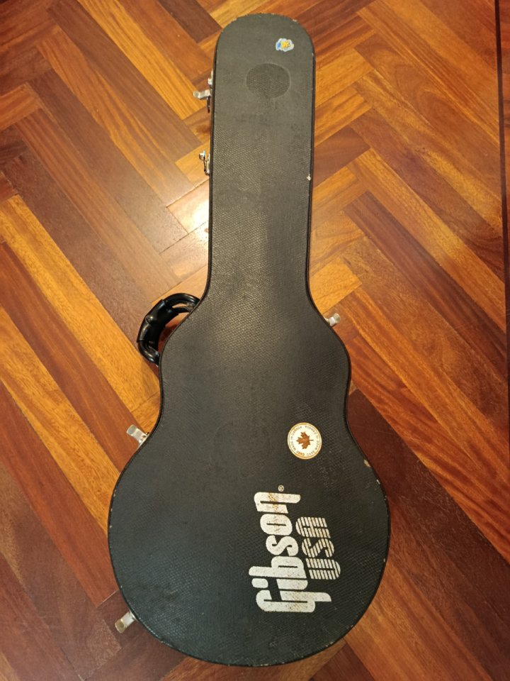 Gibson les paul Classic 1960 2004' Bullion Gold 'Trastes nuevos' de segunda mano · Foto 9 de 10 · Cantabria · 1650 €