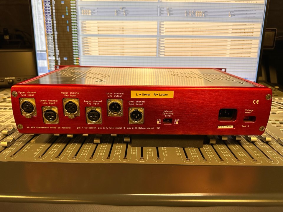 Focusrite Red 3 de segunda mano · Foto 2 de 2 · Illes Balears · 2100 €