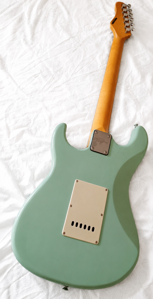 Guitarra Tagima TG-530 de segunda mano · Foto 2 de 9 · Madrid · 140 €