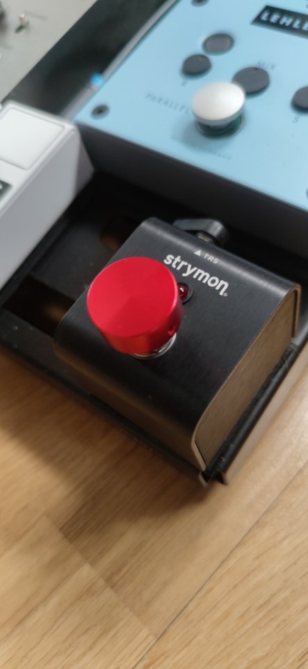 Strymon MiniSwitch de segunda mano · Foto 2 de 3 · Guadalajara · 40 €