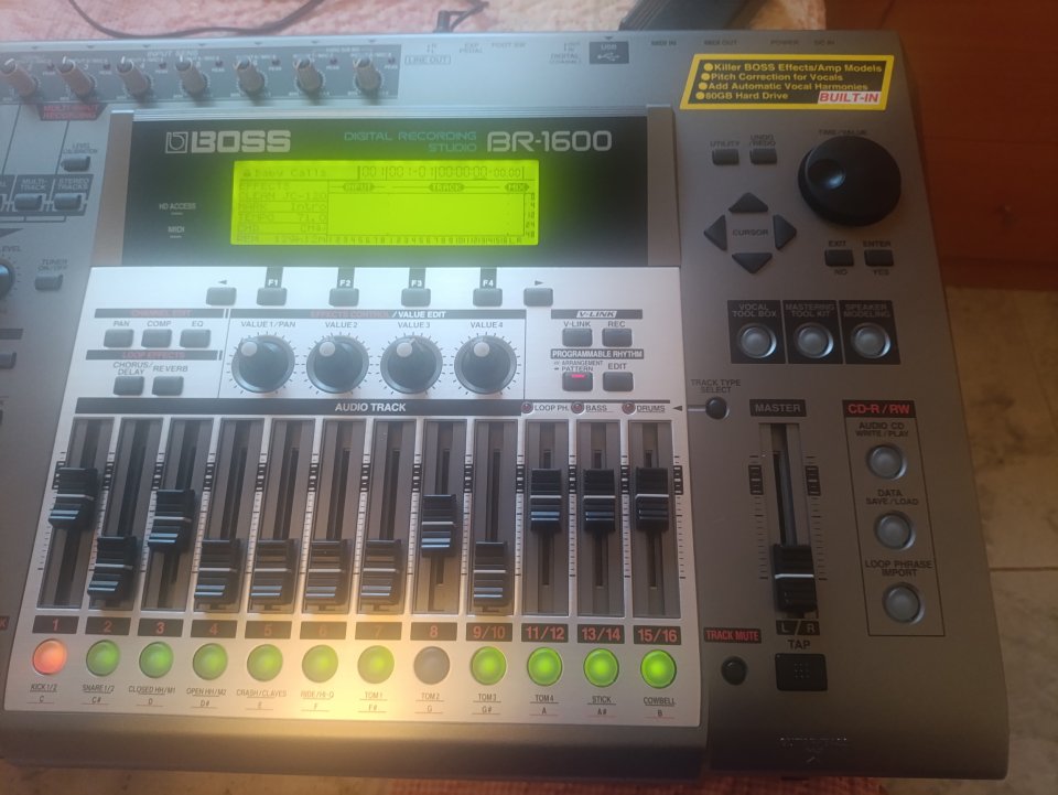 BOSS BR-1600CD de segunda mano · Foto 2 de 6 · Castellón · 380 €