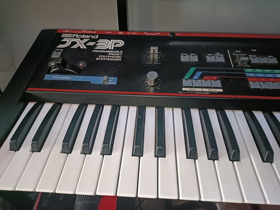 Roland JX3P + PG200