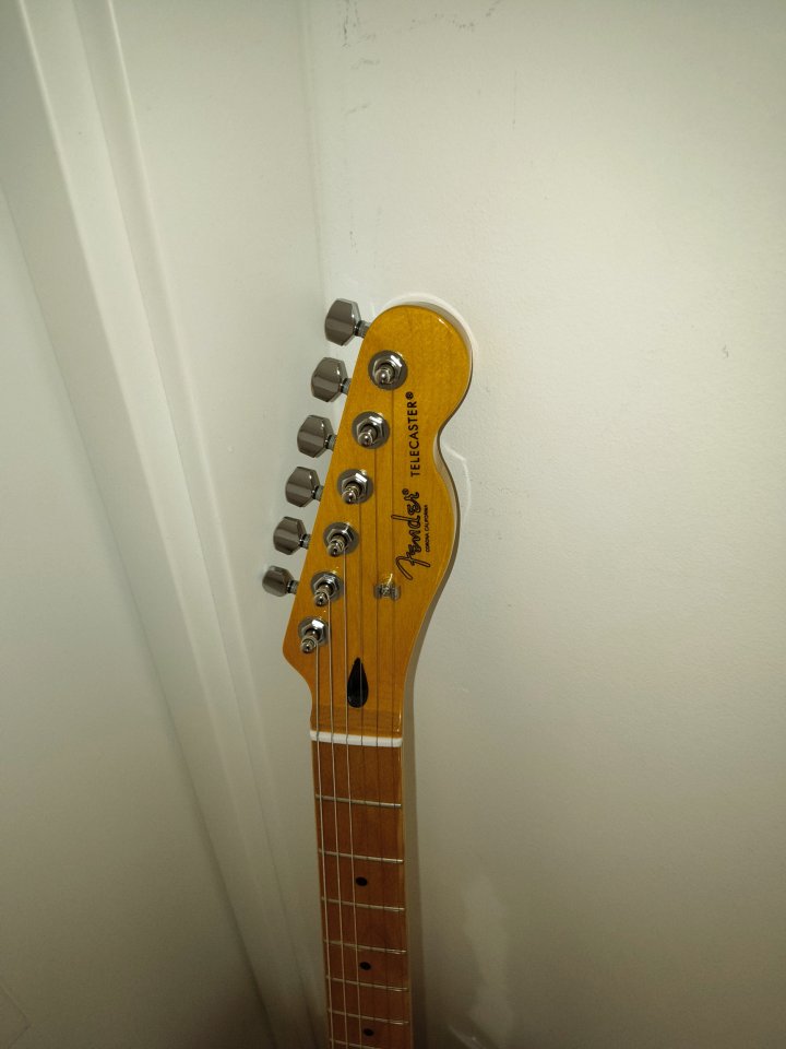 Réplica Fender Telecaster