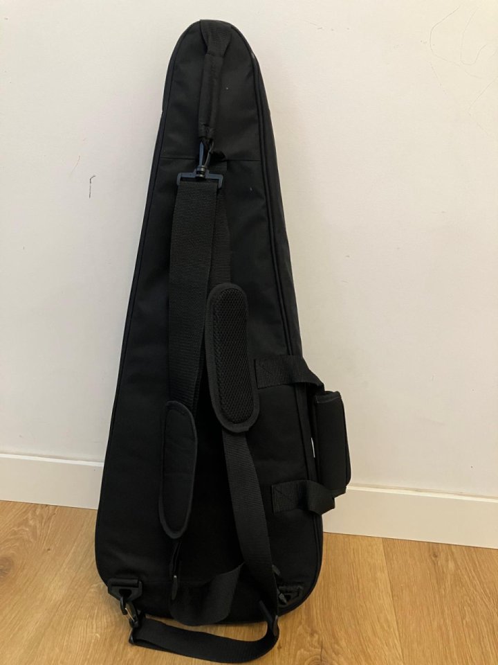 Travel Guitar LTD EC-1 guitarria de viaje .firmada por Nick Johnston de segunda mano · Foto 5 de 5 · Madrid · 750 €