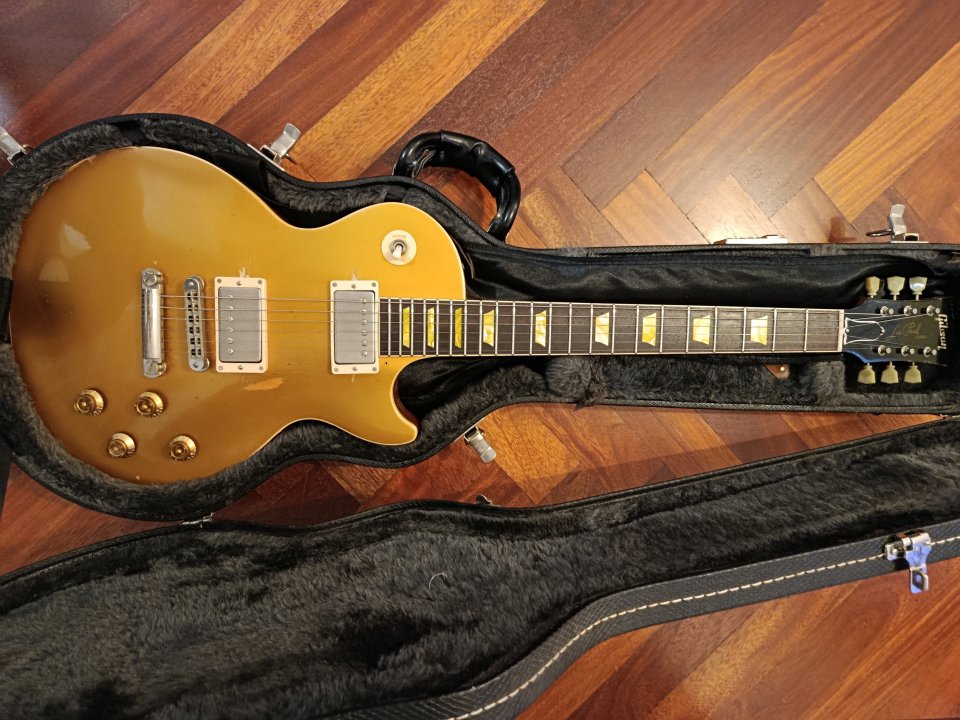 Gibson les paul Classic 1960 2004' Bullion Gold 'Trastes nuevos' de segunda mano · Foto 5 de 10 · Cantabria · 1650 €