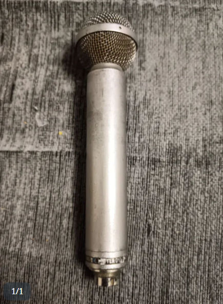 Micrófono cinta BeyerDynamic M-160 de segunda mano · Madrid · 800 €