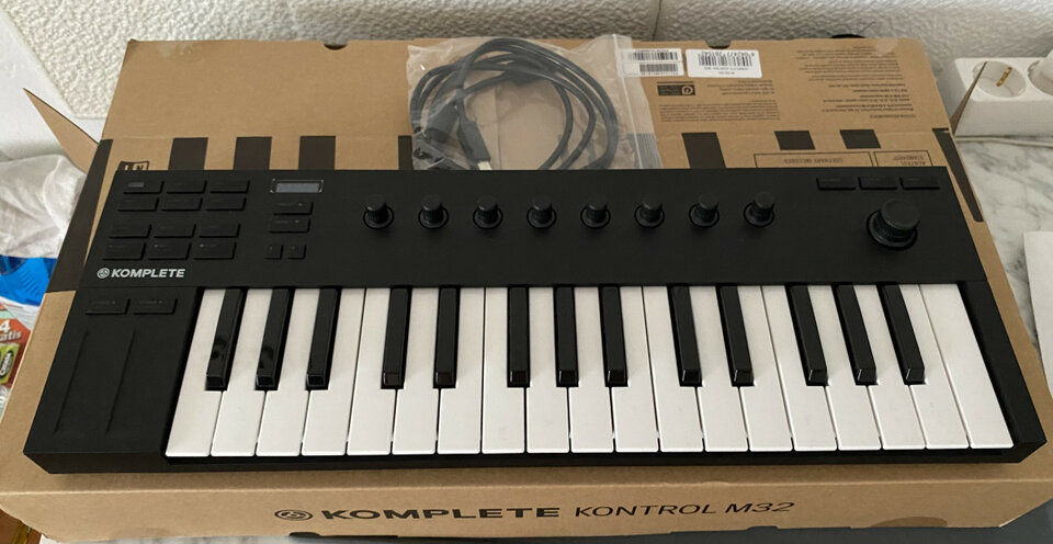 Native Instruments Komplete Kontrol M32
