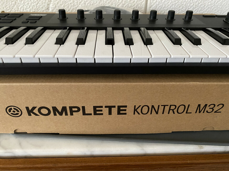 Native Instruments Komplete Kontrol M32