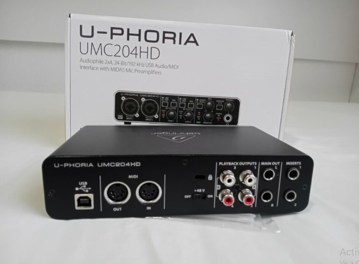 BEHRINGER U-PHORIA UMC 204 HD -- Envio Incluido -- de segunda mano · Foto 2 de 2 · Jaén · 60 €