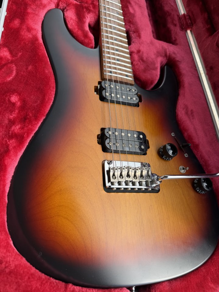 Ibanez AZ2402 Prestige
