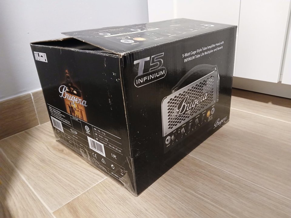 Bugera T5 Infinium + Pantalla Harley Benton G112 Celestion V30