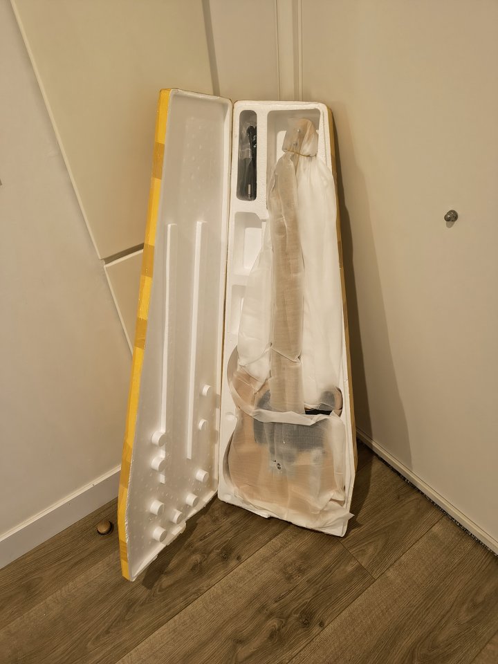 Réplica Fender Telecaster