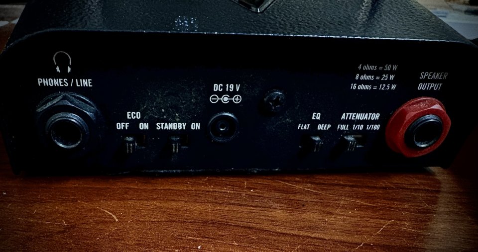 Vox MV50 Clean Amplificador Valvular Nutube de segunda mano · Foto 2 de 3 · Ciudad Real · 95 €