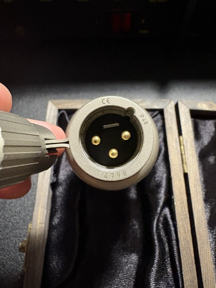 Microtech gefell m930