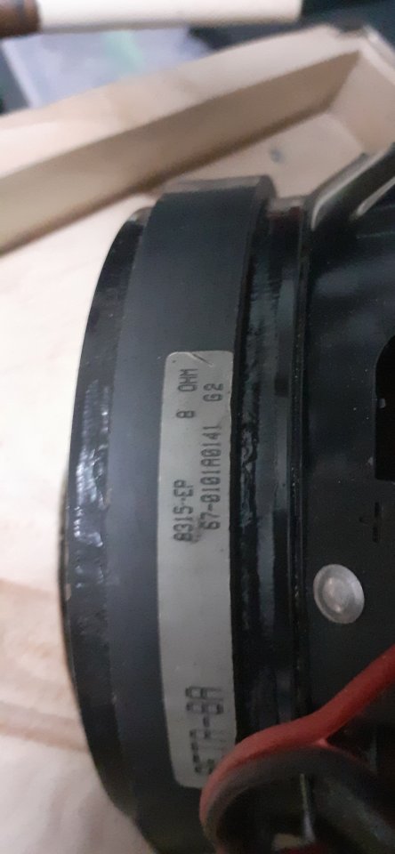 Pantalla con altavoz Eminence Beta 8" 100w 8ohmios