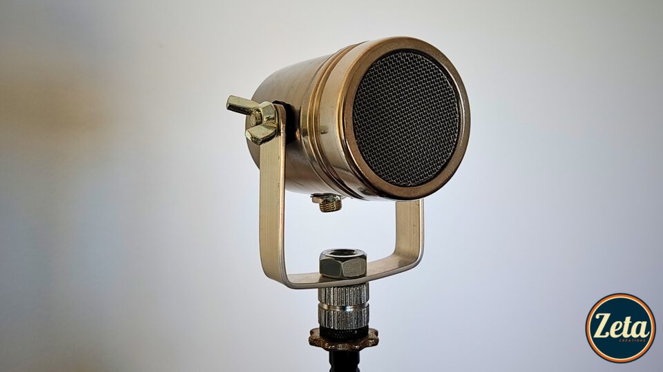 "PEPPER BULLET" micrófono teléfono hecho a mano por Zeta Creations