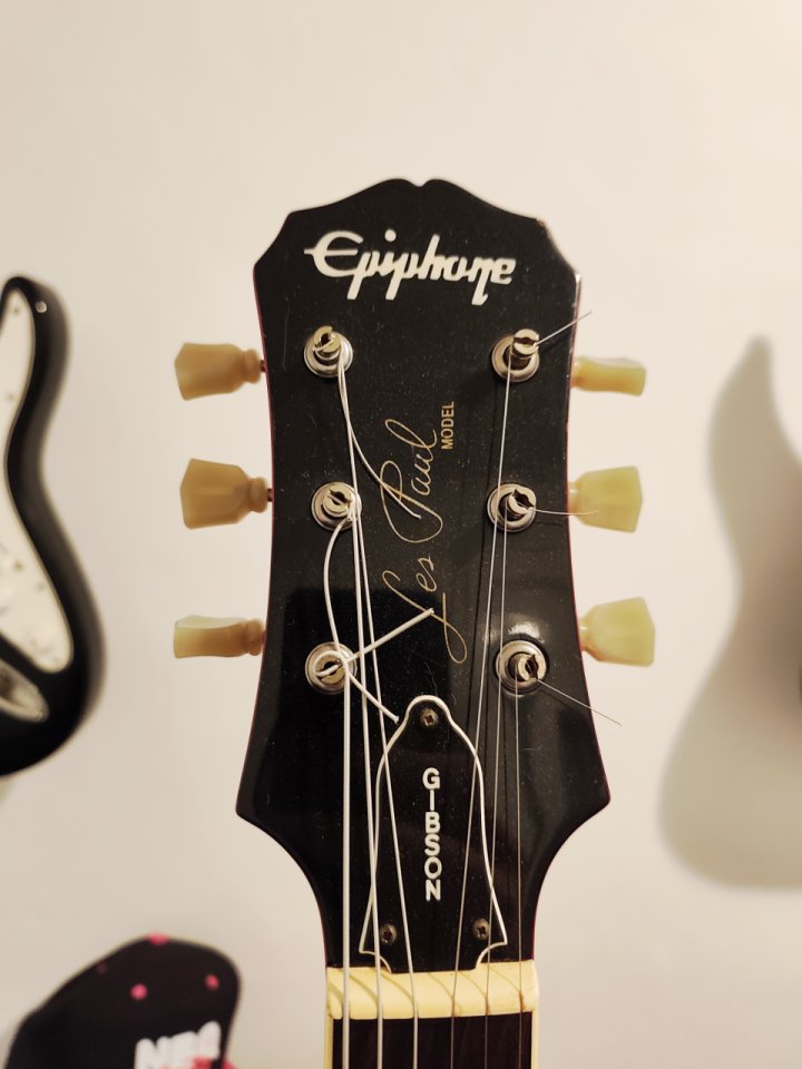 Epiphone Les Paul Standard Republica Checa Bohemia de segunda mano · Foto 2 de 3 · Barcelona · 600 €