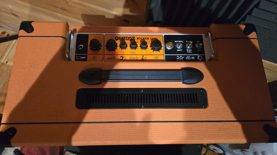 Amplificador para guitarra electrica Orange Rocker 32