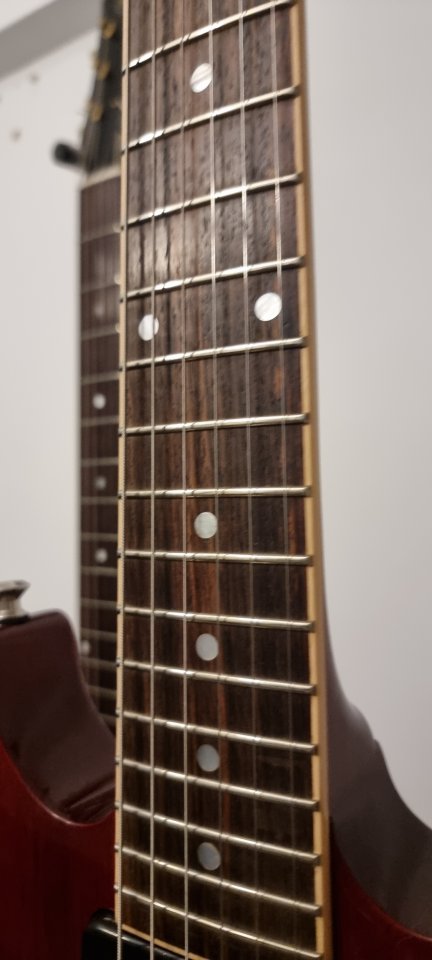 Gibson Les Paul Special Double Cut de segunda mano · Foto 3 de 5 · Madrid · 1200 €