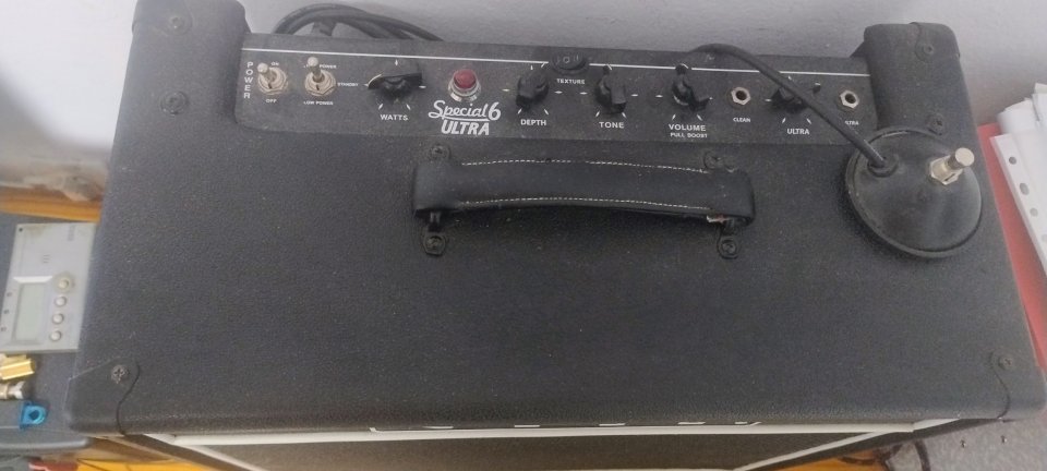 Vht special 6 ultra combo de segunda mano · Foto 1 de 2 · Sevilla · 280 €