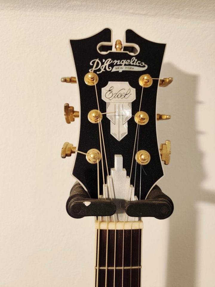 D'Angelico SD 400 Electroacústica de segunda mano · Foto 3 de 3 · Barcelona · 700 €