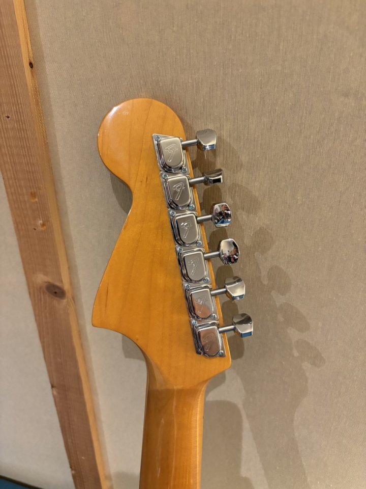 Fender Jaguar Lake Placid Blue w/MH (Japan)