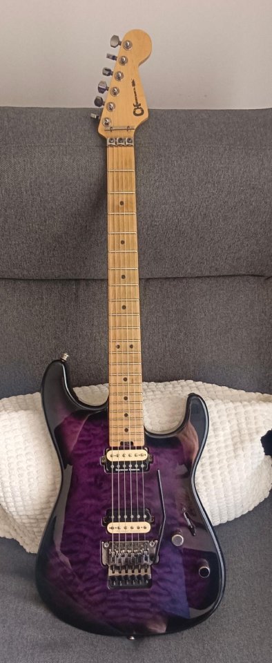 Charvel Pro-Mod San Dimas HH FR - Purple Haze de segunda mano · Foto 1 de 6 · Córdoba · 620 €