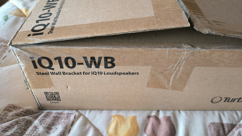 También cambio. Turbosound IQ 10-WB