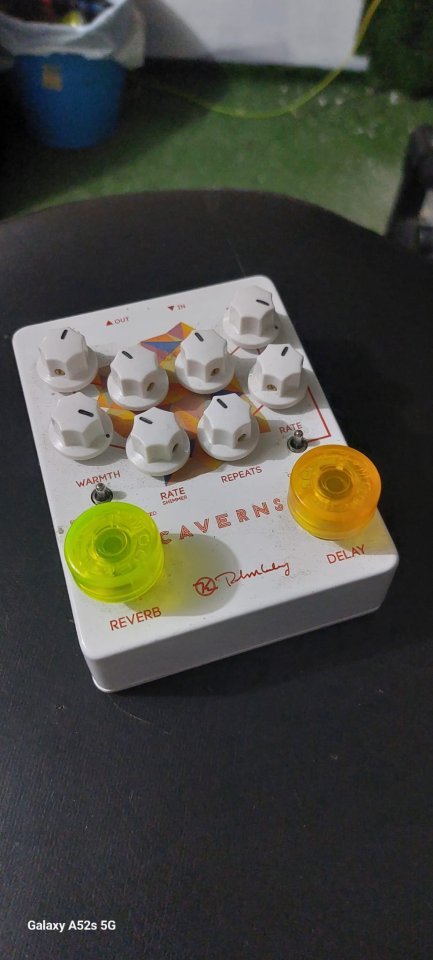 Delay & Reverb KEELEY CAVERNS V2