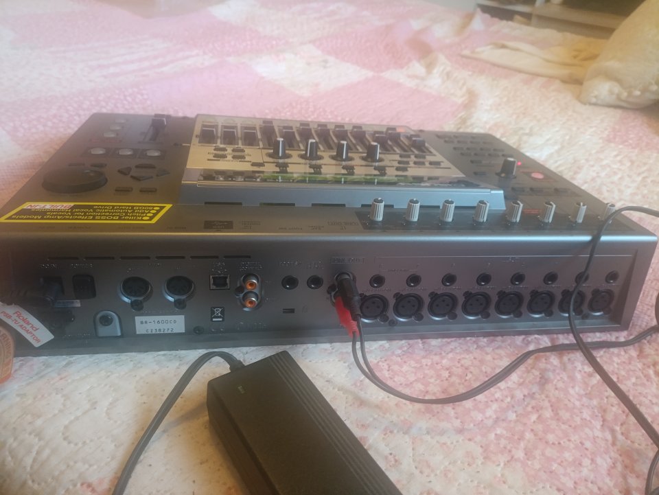 BOSS BR-1600CD de segunda mano · Foto 4 de 6 · Castellón · 380 €