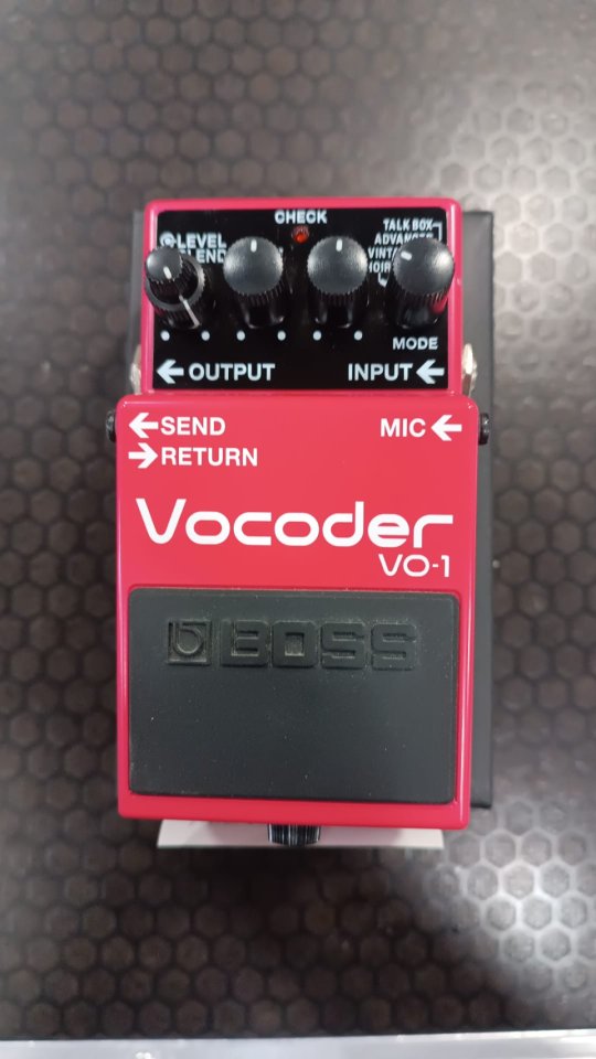 Boss VO-1 Vocoder de segunda mano · Foto 1 de 2 · Sevilla · 199 €
