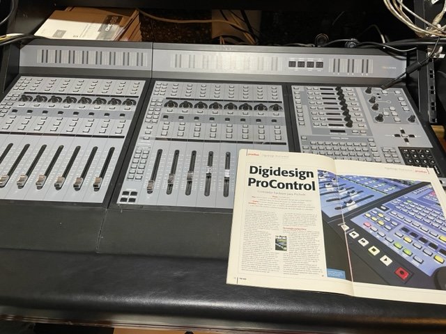 Controladora Digidesign Procontrol y sistema de grabación Protools oferta de cuesta de enero 1900€