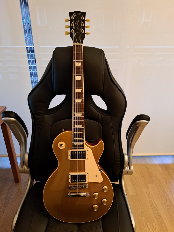 Gibson Les Paul traditional 2011 de segunda mano · Foto 1 de 6 · Madrid · 2400 €