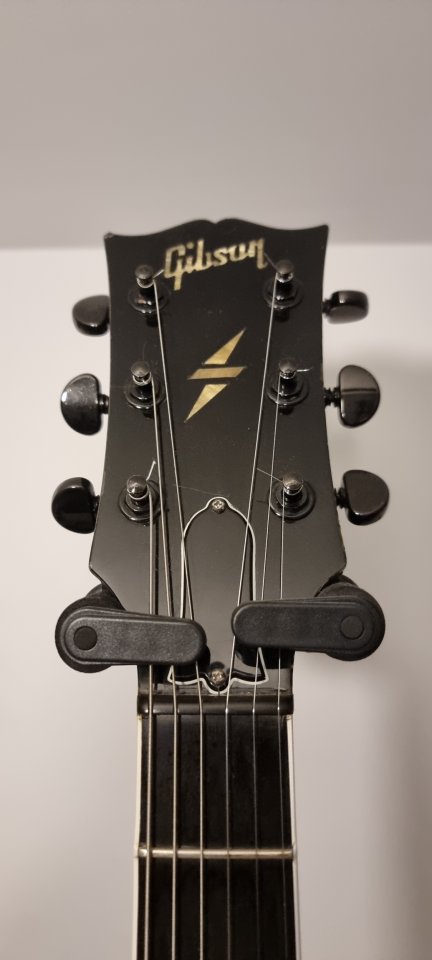 Gibson SG Z de segunda mano · Foto 4 de 5 · Madrid · 1500 €