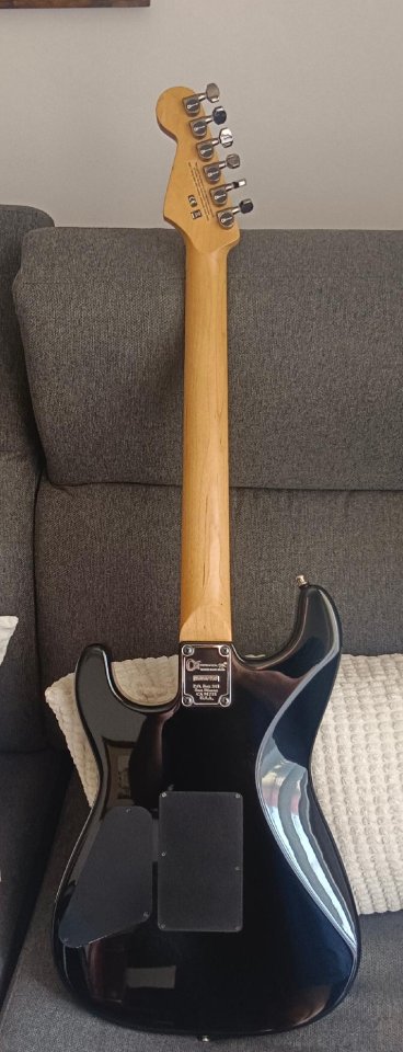 Charvel Pro-Mod San Dimas HH FR - Purple Haze de segunda mano · Foto 4 de 6 · Córdoba · 620 €