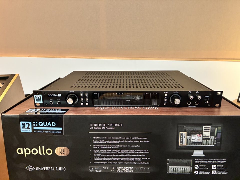 UAD Apollo 8 Quad