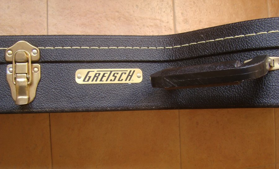 Gretsch G6298 16" Hollow Body Flat Top Hardcase